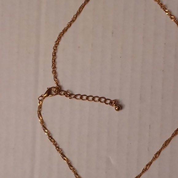 4/$40 Red Heart Shaped Gem With Arrow On A Chain - Picture 3 of 4